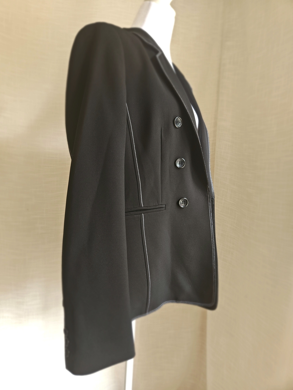 ​Donna Karan New York Women's Double-Breasted Contrast Stitch Blazer - Size L - Picture 4 of 16